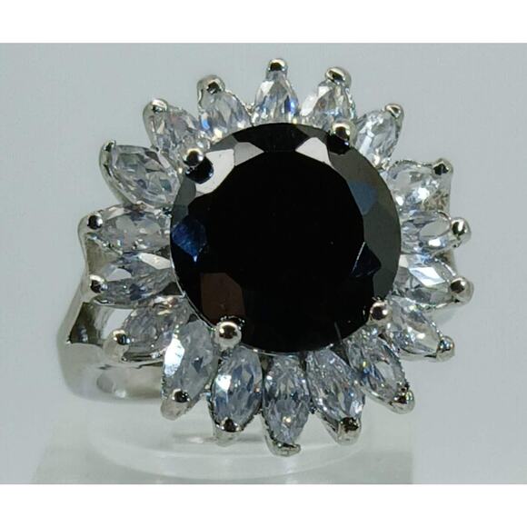 Vintage Ring Size 6.25 Silver Tone White Gold GP Black CZ Cluster Cocktail NOS - Picture 6 of 10